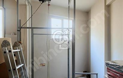 Aydın Efeler/Güzelhisar Mahallesinde Bulvara Çok Yakın 226,61 m2 Satılık Depolu Dükkan