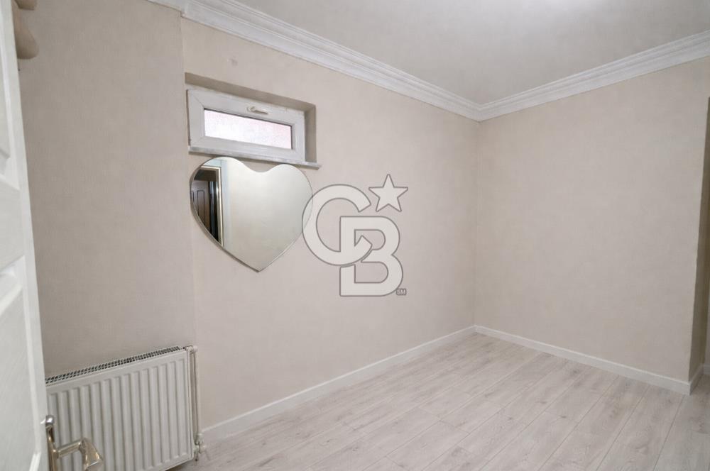 KÖRFEZ GÜNEY MAHALLESİ'NDE GENİŞ ve BAHÇELİ SATILIK 4+1 DAİRE