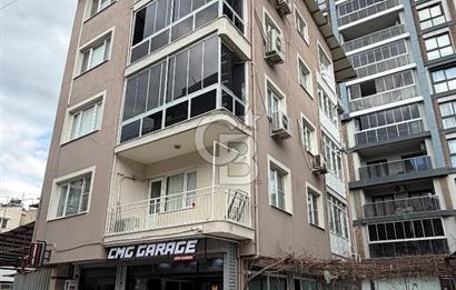 İZMİR BORNOVA YEŞİLOVA' DA SATILIK ARA KAT FERAH 3+1 DAİRE