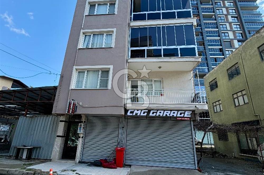 İZMİR BORNOVA YEŞİLOVA' DA SATILIK ARA KAT FERAH 3+1 DAİRE