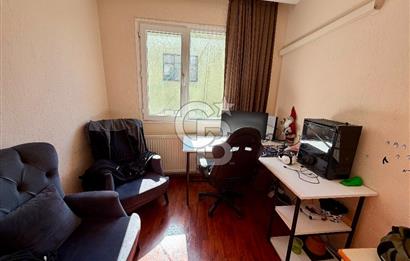 İZMİR BORNOVA YEŞİLOVA' DA SATILIK ARA KAT FERAH 3+1 DAİRE