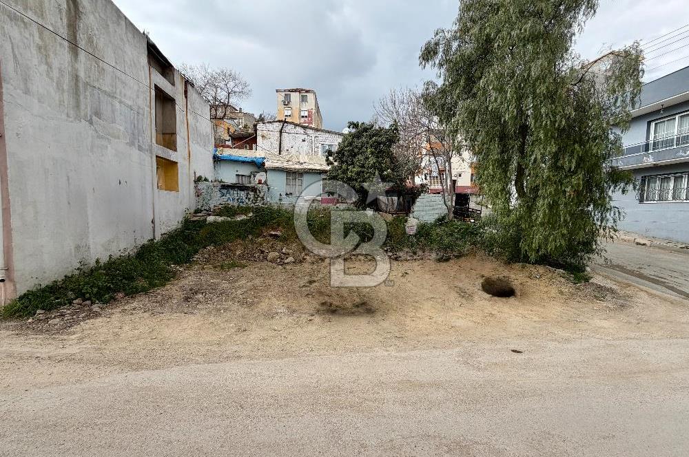 Bornova Kızılay Mah. Satılık 6 Kat Konut İmarlı Köşe Parsel