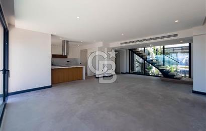 Türkbükü Hebil'de Muhteşem Manzaralı Infinity Havuzlu Villa