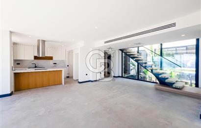 Türkbükü Hebil'de Muhteşem Manzaralı Infinity Havuzlu Villa