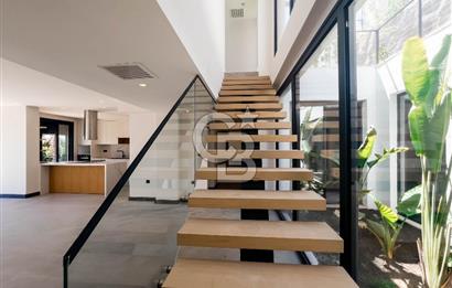 Türkbükü Hebil'de Muhteşem Manzaralı Infinity Havuzlu Villa