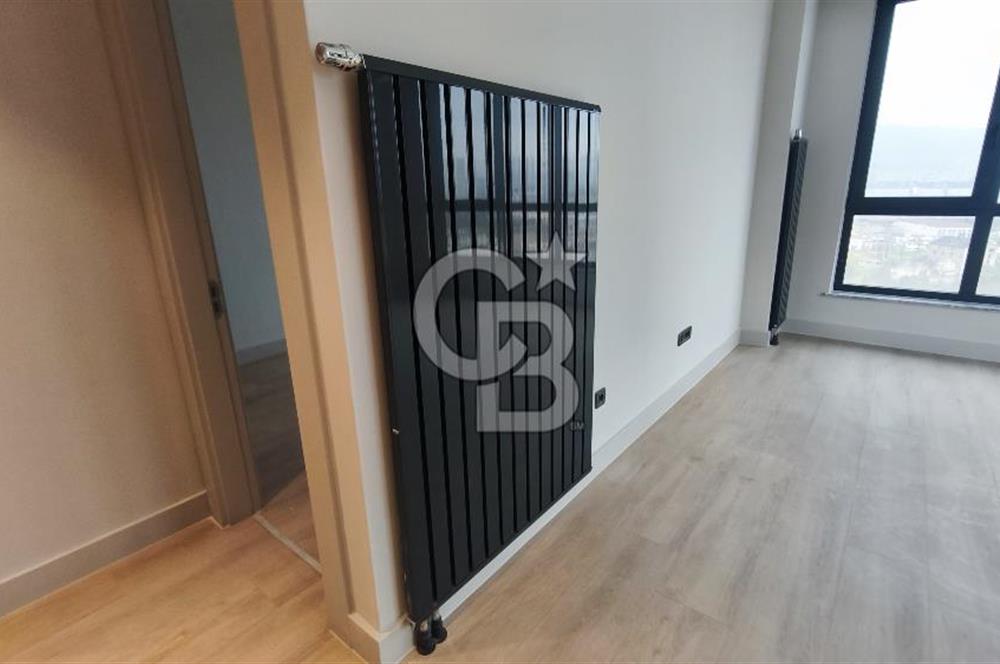 Evora İzmir'de Deniz Manzaralı 1+1 Kiralık Ofis/Daire