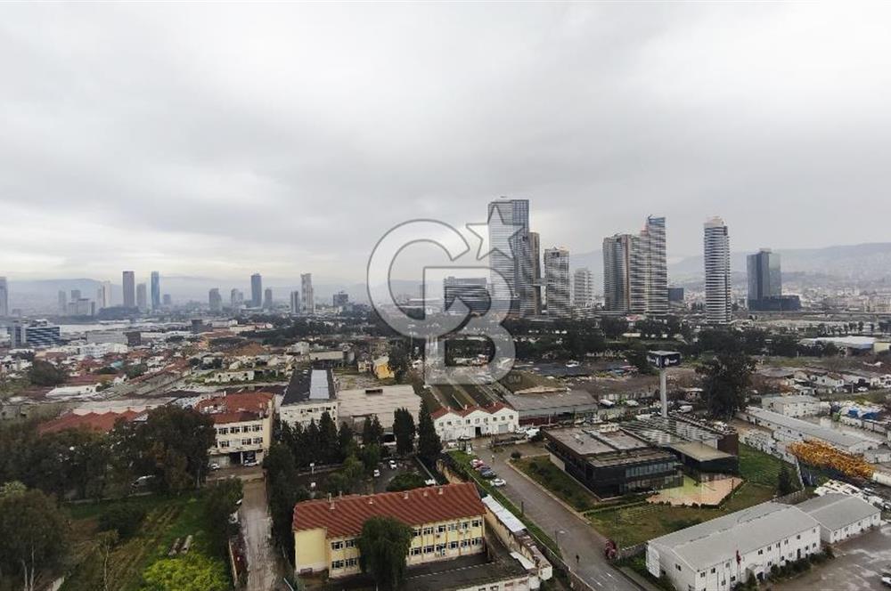 Evora İzmir'de Deniz Manzaralı 1+1 Kiralık Ofis/Daire