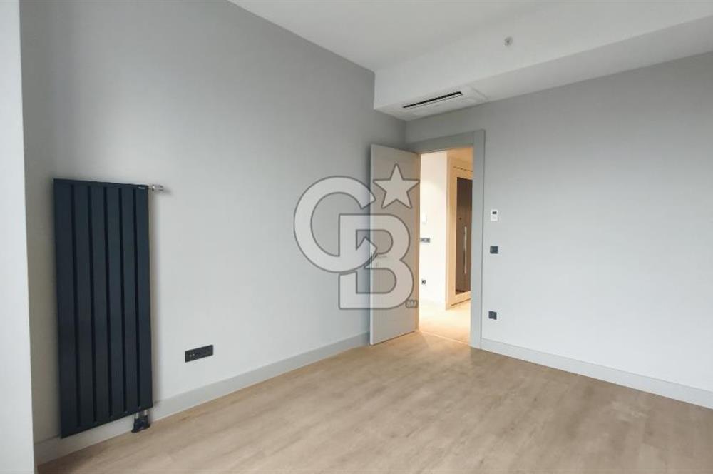 Evora İzmir'de Deniz Manzaralı 1+1 Kiralık Ofis/Daire
