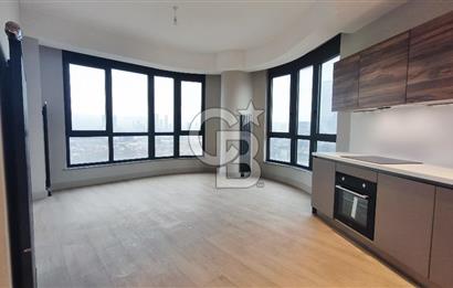 Evora İzmir'de Deniz Manzaralı 1+1 Kiralık Ofis/Daire