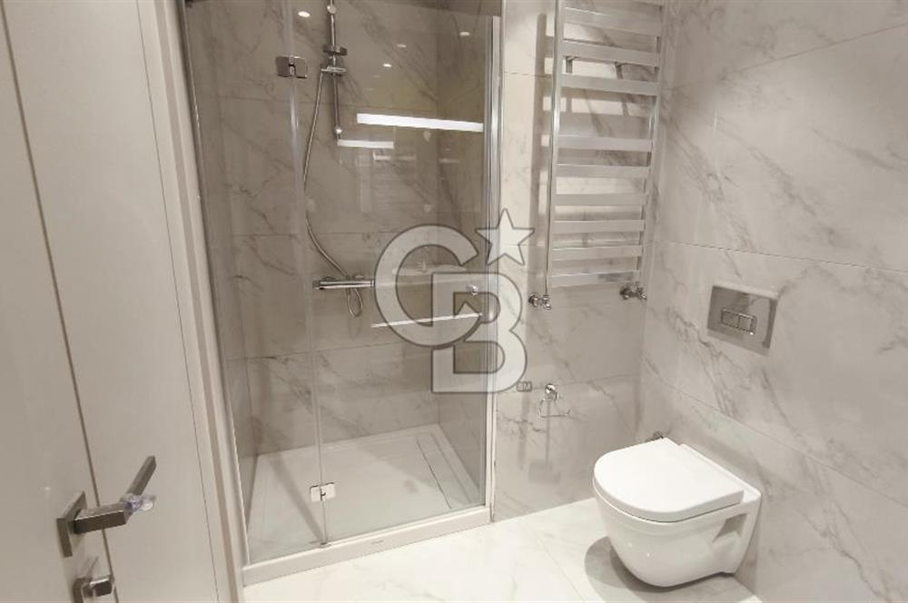 Evora İzmir'de Deniz Manzaralı 1+1 Kiralık Ofis/Daire