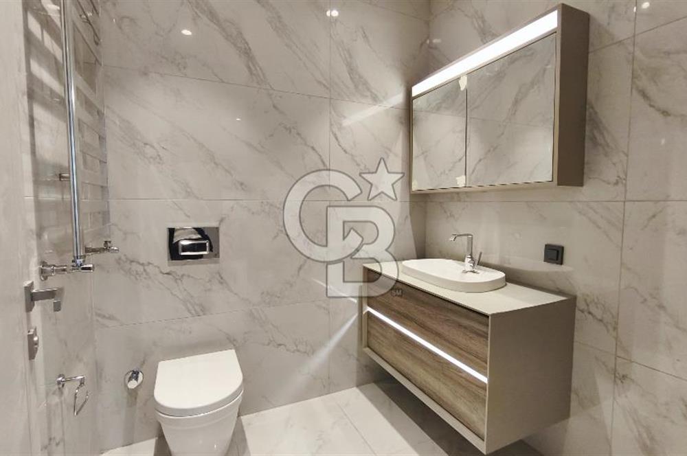 Evora İzmir'de Deniz Manzaralı 1+1 Kiralık Ofis/Daire