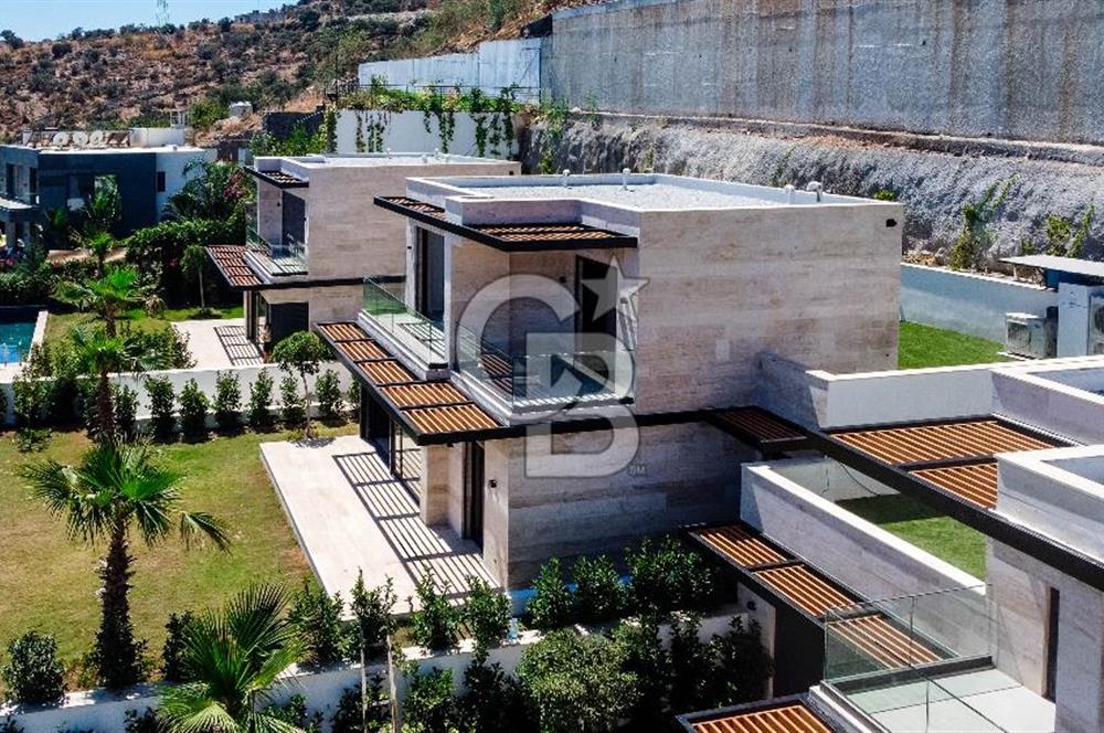 Türkbükü Hebil'de Muhteşem Manzaralı Infinity Havuzlu Villa