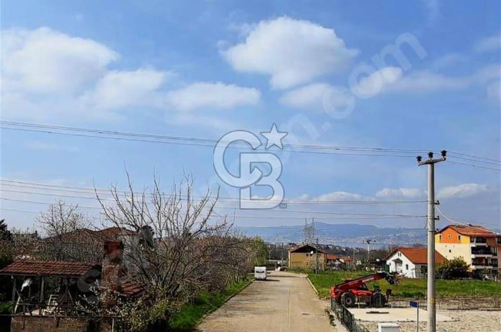 Başiskele Tınaztepede Geniş 3+1 3 Balkon Asansörlü