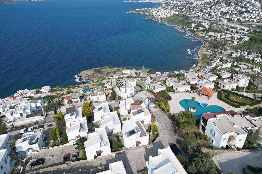 Bodrum Yalıkavakta Deniz Manzaralı Kısa Dönem Kiralık Villa
