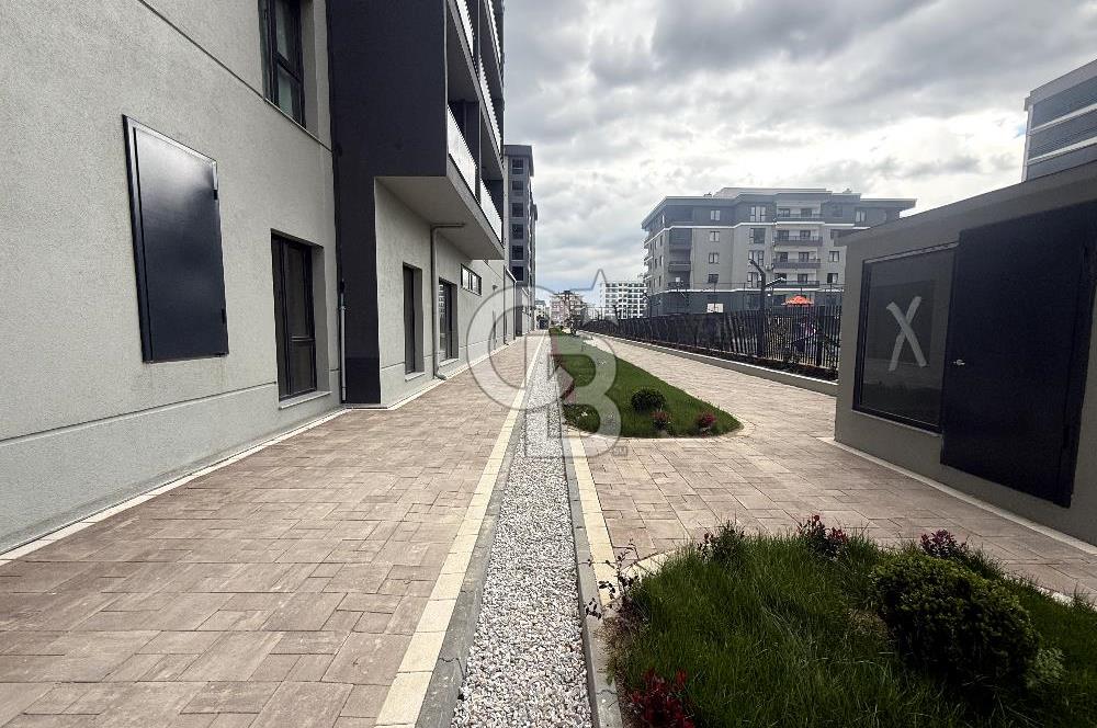 ESENLER 60 METRELİK YOL CEPHELİ SATILIK 1+1 DAİRE