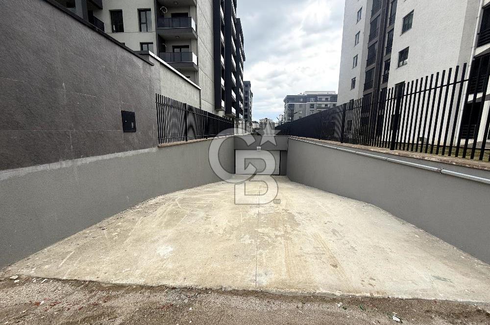 ESENLER 60 METRELİK YOL CEPHELİ SATILIK 1+1 DAİRE