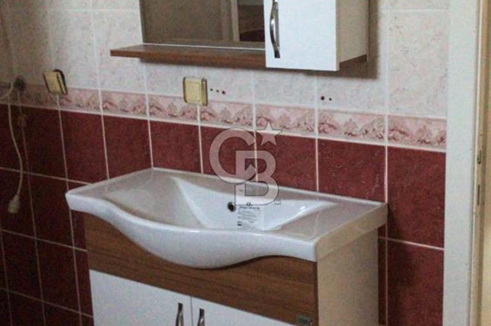 ÇEŞME'DE DENİZE YÜRÜME MESAFESİNDE SATILIK VİLLA 