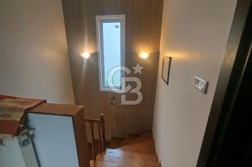 DEĞİRMENDERE'DE DENİZ MANZARALI SATILIK TRİPLEKS VİLLA