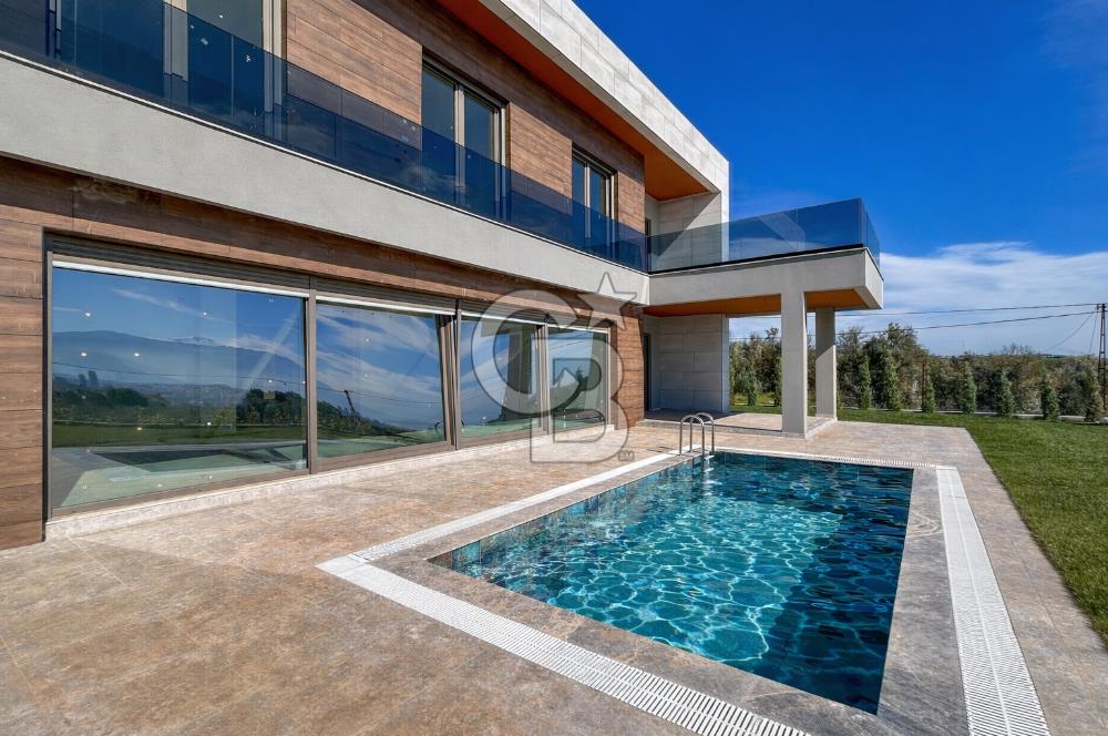 CB CLASS BADEMLİ SATILIK VİLLA ARWEN VİLLALARI