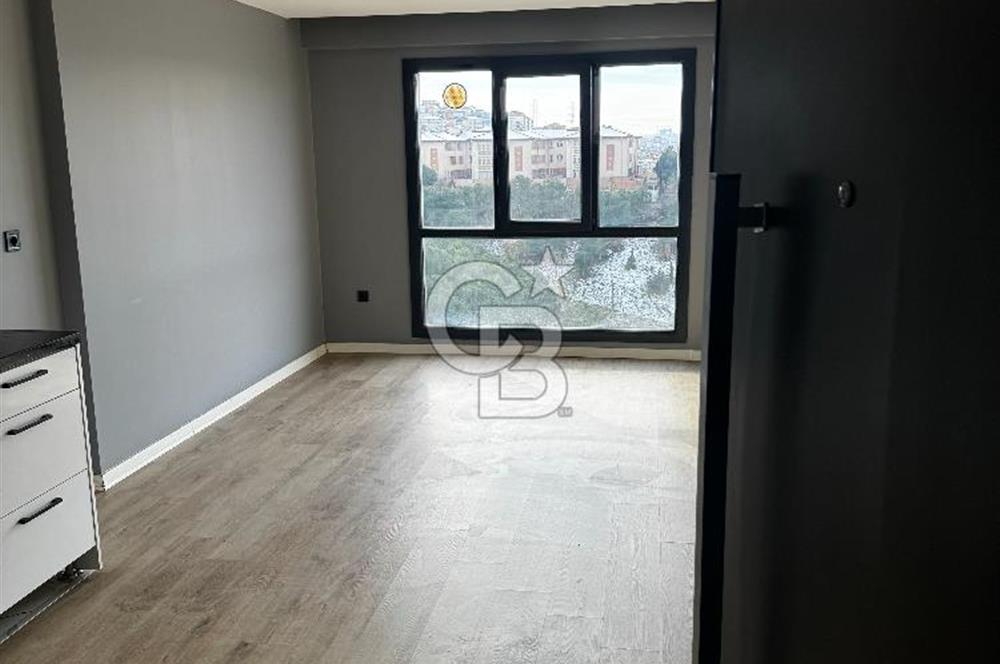 Kağıthane Gürsel Residence'da Ön Cephe Kiralık 1+1 Daire