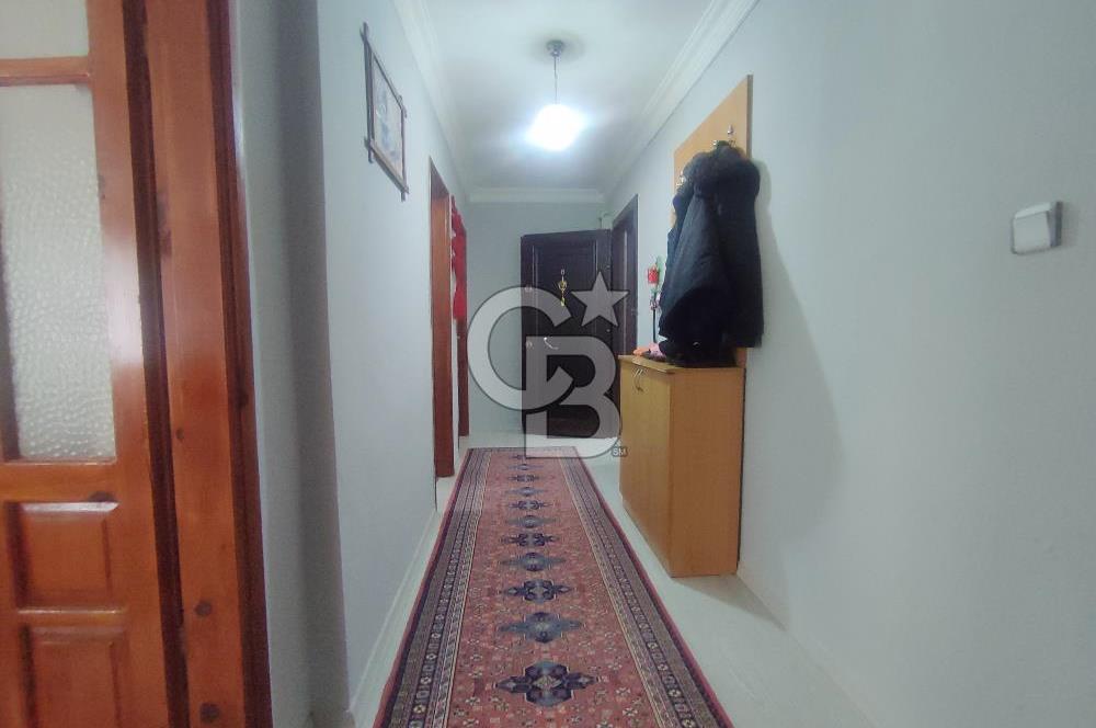 Ayvalık Sarımsaklı'da Merkezi Konumda Satılık 2+1 Daire 