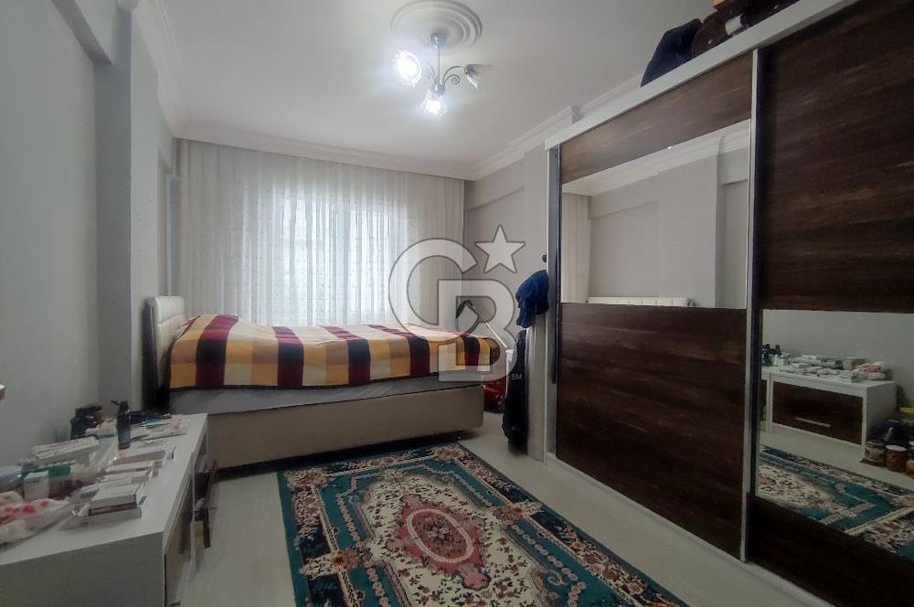 Ayvalık Sarımsaklı'da Merkezi Konumda Satılık 2+1 Daire 