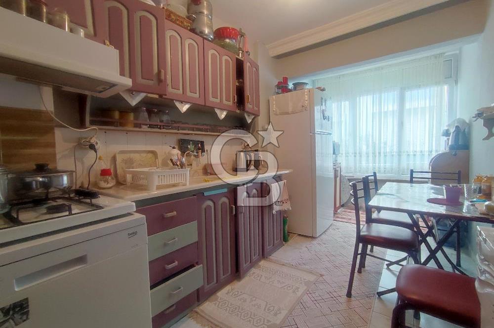 Ayvalık Sarımsaklı'da Merkezi Konumda Satılık 2+1 Daire 