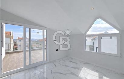 Ayvalık Altınova'da 5+1 Satılık Villa Plaj'a 250 M