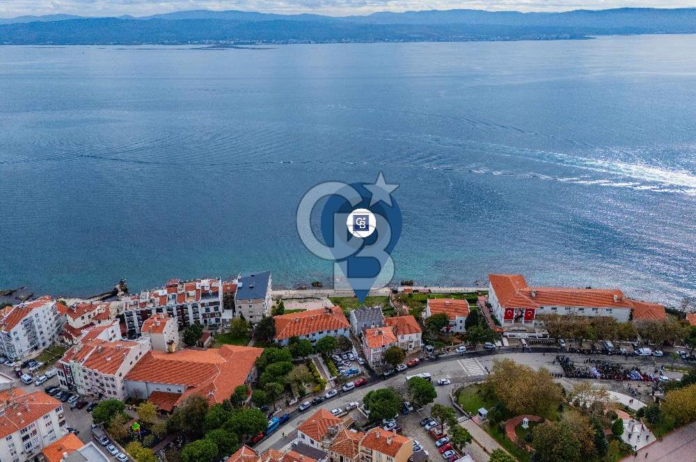 GELİBOLU SAHİLDE DENİZ MANZARALI SATILIK OTEL ARSASI