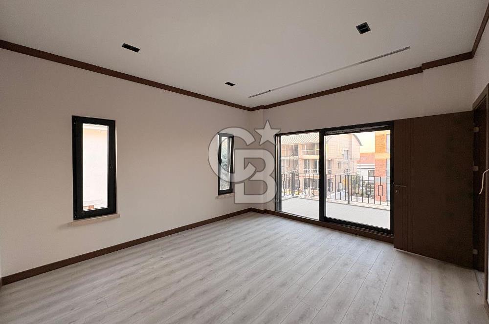 BİLKENT 3TE İSKANLI, ÖZEL TASARIM, LÜKS SATILIK BİNA/VİLLA