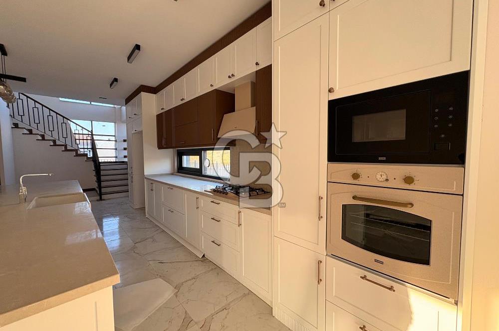 BİLKENT 3TE İSKANLI, ÖZEL TASARIM, LÜKS SATILIK BİNA/VİLLA