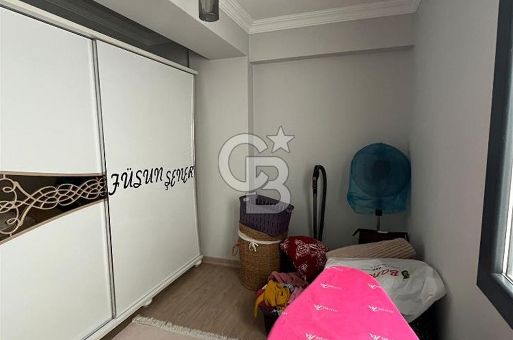 Karşıyaka Cumhuriyet'te Satılık 3+1 Çatı Dubleks Daire