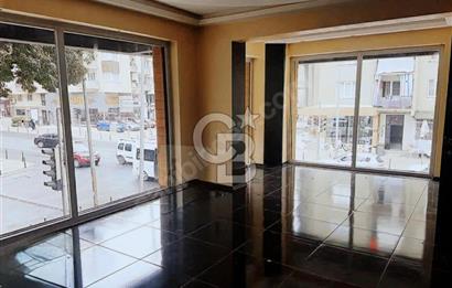 Denizlide Mükenmel Konumda Satılık Dükkan