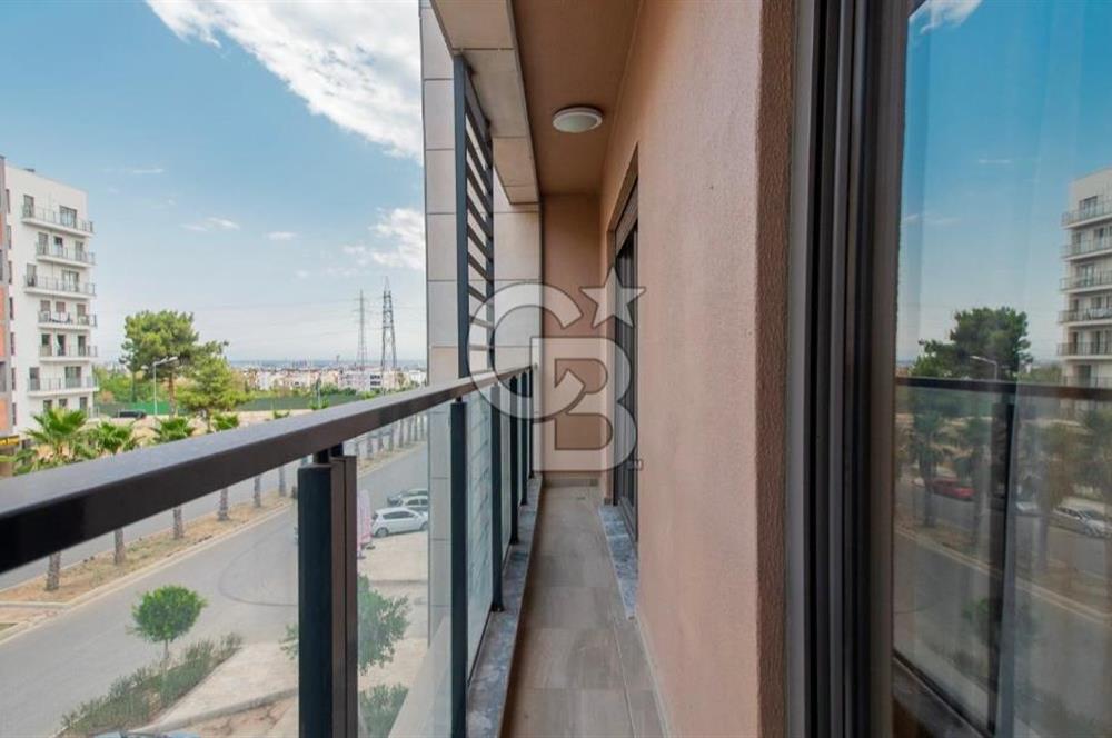 Antalya Surcadde'de Eşyalı 1+1 Satılık Daire