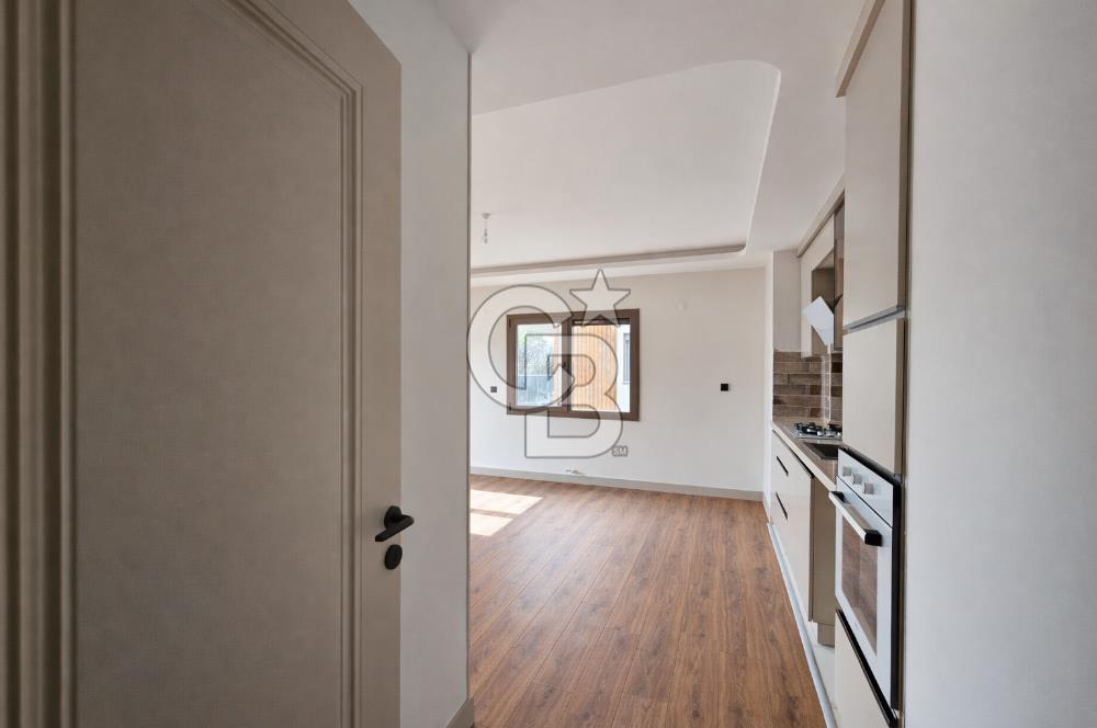 Altınova'da Butik Havuzlu Sitede 3+1 Lüks Satılık Daire