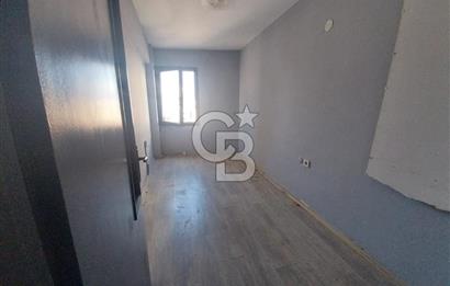 Alsancak Kıbrıs Şehitleri Caddesinde Satılık 2+1 Ofis