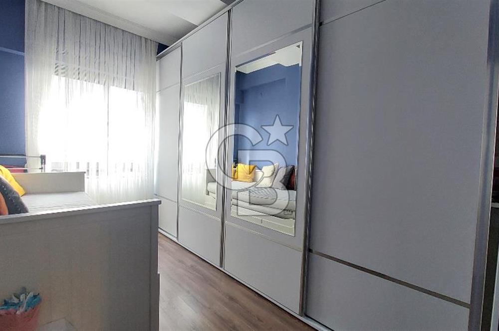 Çiğli Esentepe'de Deniz Manzaralı 2+1 95m² Satılık Lüx Daire