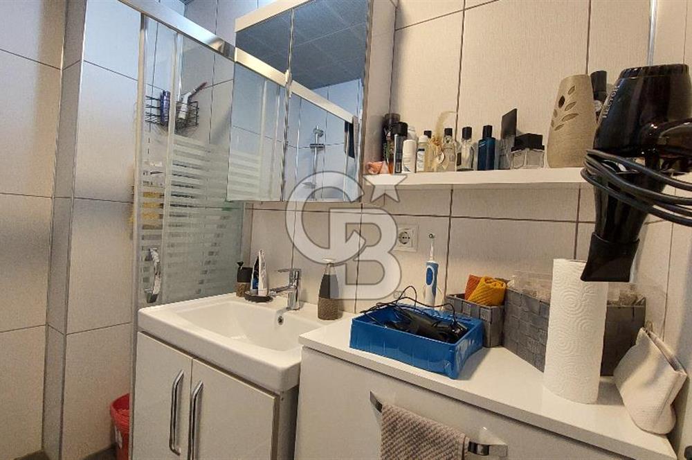 Çiğli Esentepe'de Deniz Manzaralı 2+1 95m² Satılık Lüx Daire