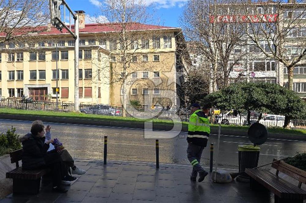 Fırsat – Barbaros Bulvarında – Merkezi - İş yeri & Ofis & Depo