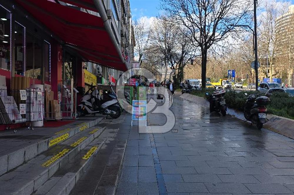 Fırsat – Barbaros Bulvarında – Merkezi - İş yeri & Ofis & Depo