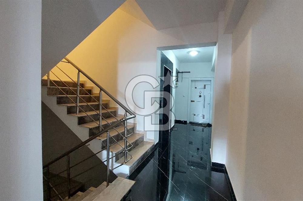 Çiğli Esentepe'de Deniz Manzaralı 2+1 95m² Satılık Lüx Daire