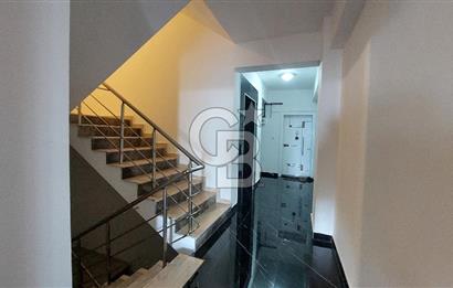 Çiğli Esentepe'de Deniz Manzaralı 2+1 95m² Satılık Lüx Daire