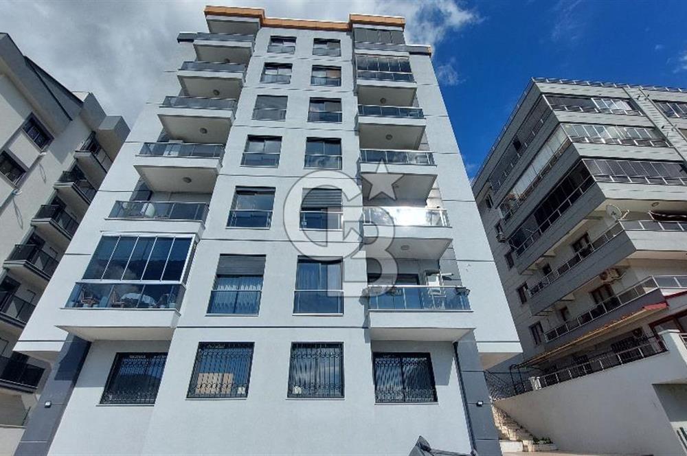 Çiğli Esentepe'de Deniz Manzaralı 2+1 95m² Satılık Lüx Daire