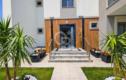 Altınova'da Butik Havuzlu Sitede 3+1 Lüks Satılık Daire