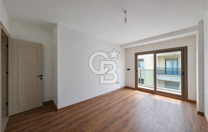 Altınova'da Butik Havuzlu Sitede 3+1 Lüks Satılık Daire