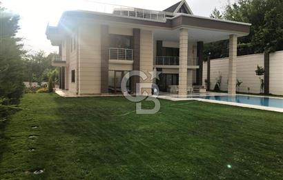 COLDWELL BANKER'dn HAYALLERİN ÖTESİNDE SATILIK TRİPLEKS MALİKÂNE