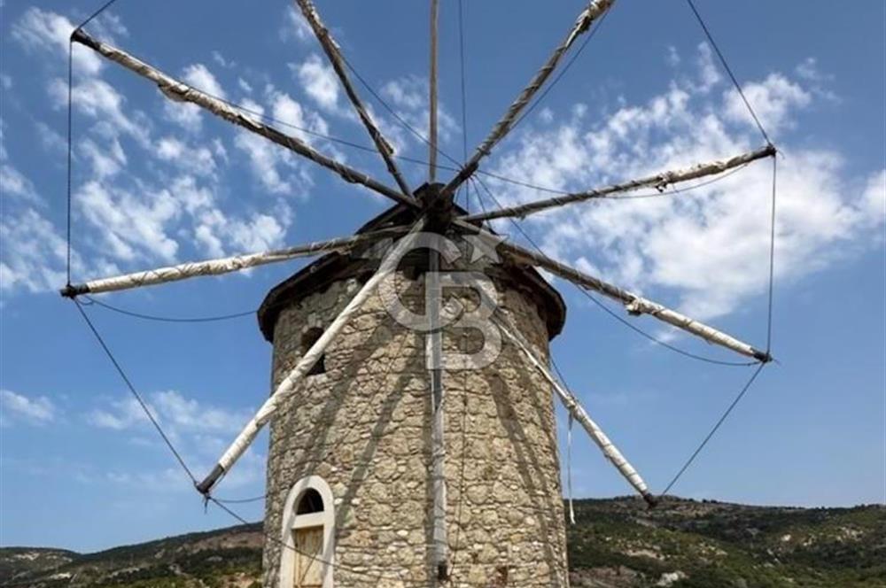 İzmir Foça'da Uygun fiyata yatırımlık Arsa(SİT)