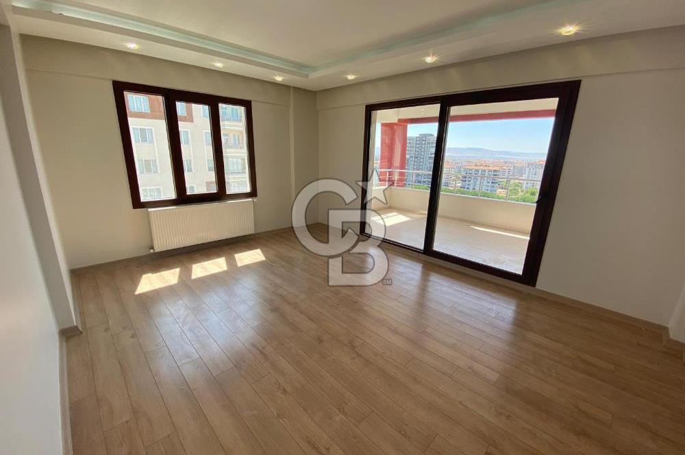 COLDWELL BANKER'den TECDE SÜREYC YAŞAM SİTESİ'nde SATILIK DAİRE