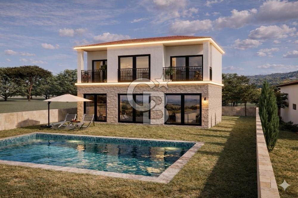 Çeşme Reisdere'de Deniz Manzaralı 2 Villa + Sera İzinli