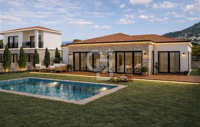 Çeşme Reisdere'de Deniz Manzaralı 2 Villa + Sera İzinli